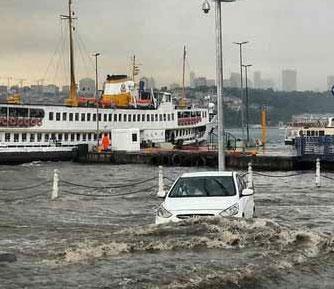 İstanbulda sağanak yağış