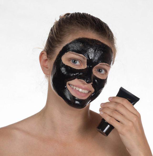 Excursie optocht sofa Siyah maske nedir? Siyah maskenin faydaları nelerdir? - Cilt Bakımı