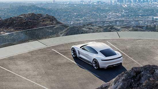 Porschenin yüzde 100 elektrikle çalışan ilk aracı 2019da geliyor