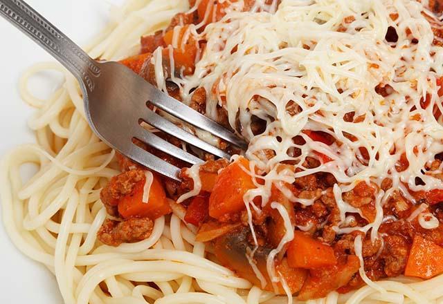 Bal kaba spagetti