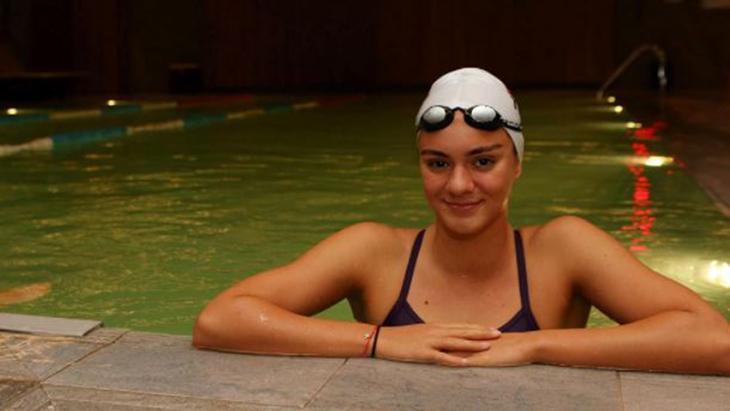 Son dakika - Milli yüzücü Selen Özbilen Türkiye rekoru kırdı