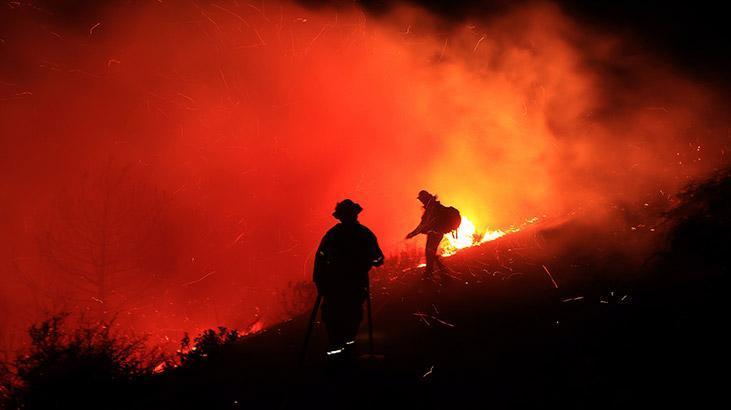 Şili’de orman yangını nedeniyle kırmızı alarm verildi thumbnail