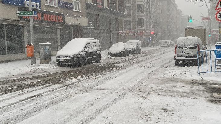 Kar yağışı İstanbul'da ne kadar sürecek? 24 Ocak Meteorolji İstanbul hava durumu.... thumbnail
