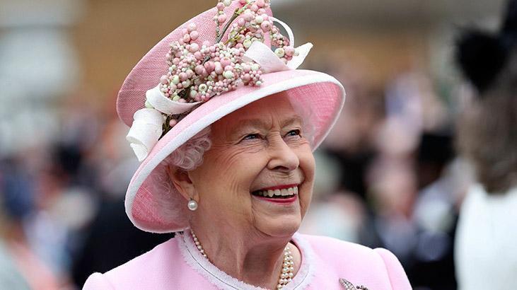 Kraliçe Elizabeth bu yaz kraliyet bahçelerinde verilen davetlere katılmayacak