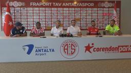 Antalyaspor'da Güray Vural, Fernando ve Boffin'in sözleşmeleri uzatıldı