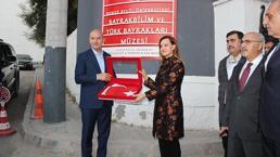 Bakan Soylu'dan İzmir'de müze ziyareti