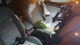 Düğün dönüşü gelin damadın bulunduğu otomobil kaza yaptı, 4 yaralı