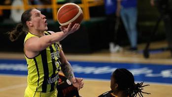 FIBA Kadınlar Avrupa Ligi'nde 2 Fenerbahçeli oyuncu karmaya girdi