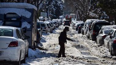İstanbul'a kar piyangosu! Soğuk hava umut oldu