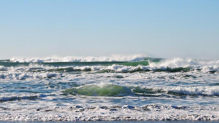 Rüyada Deniz Dalgası Görmek Nedir? Çok Büyük Deniz Dalgaları Görmek Ne Demek?