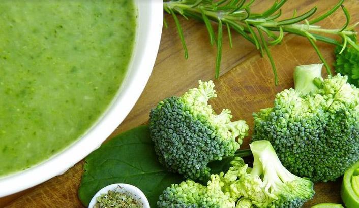 Kemik Sulu Brokoli Çorbası Tarifi Ardanın Mutfağı