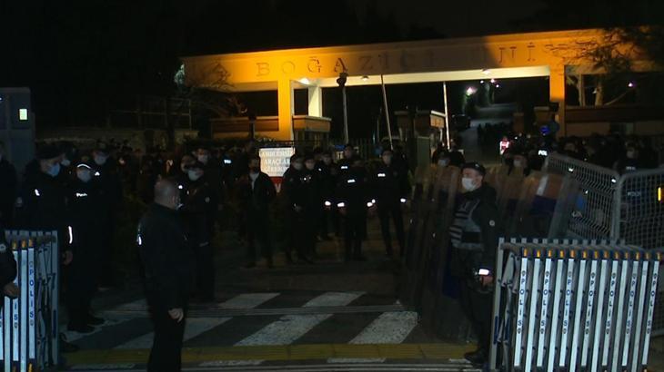 Boğaziçi Üniversitesi'ndeki gösterilerde 159 kişi gözaltına alındı