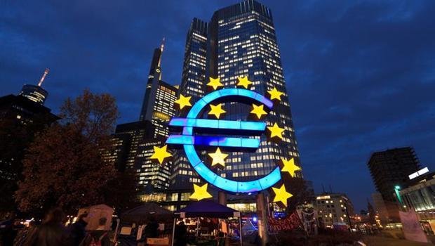 ECB ucuz kredi programını tartışıyor