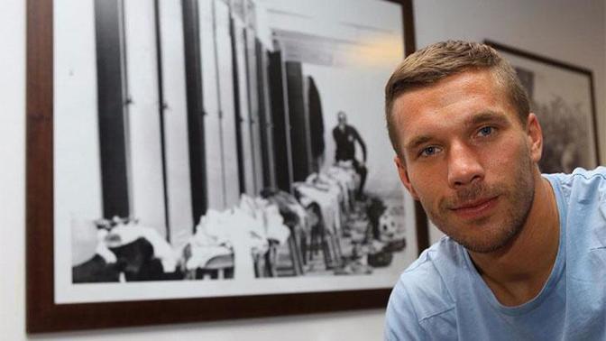 Lukas Podolski kulüp arıyor