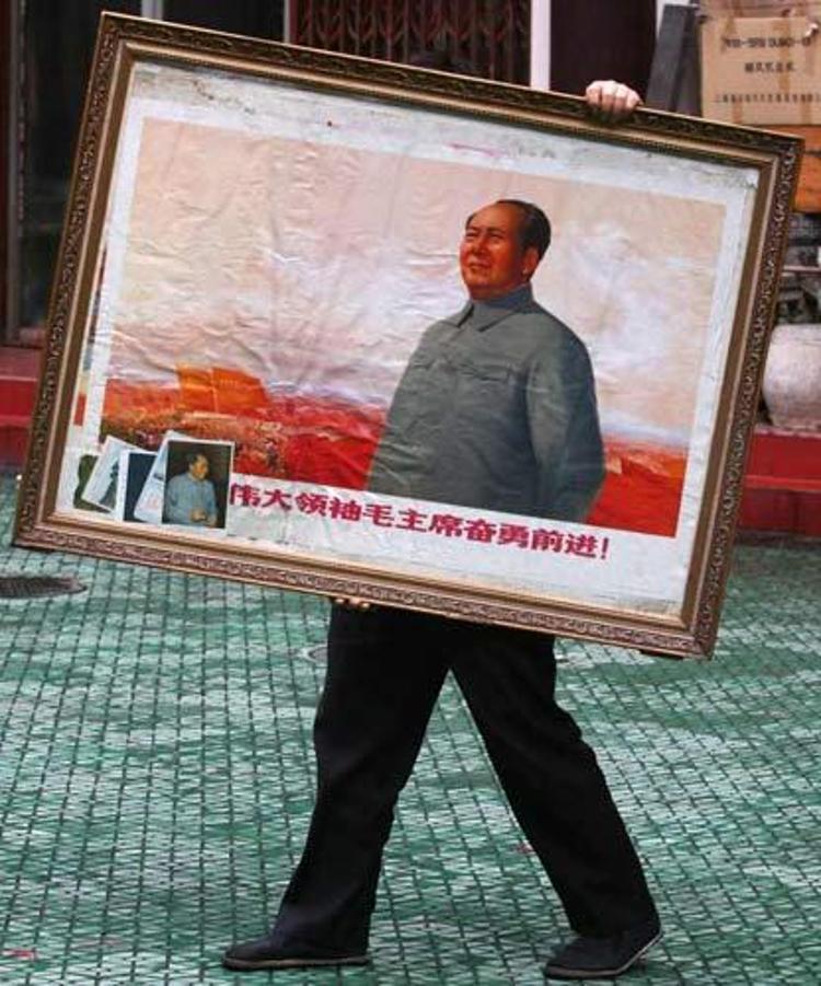 Извинить товарищ. Горбачев простите. Китайские выборы. Картина Горбачева простите.