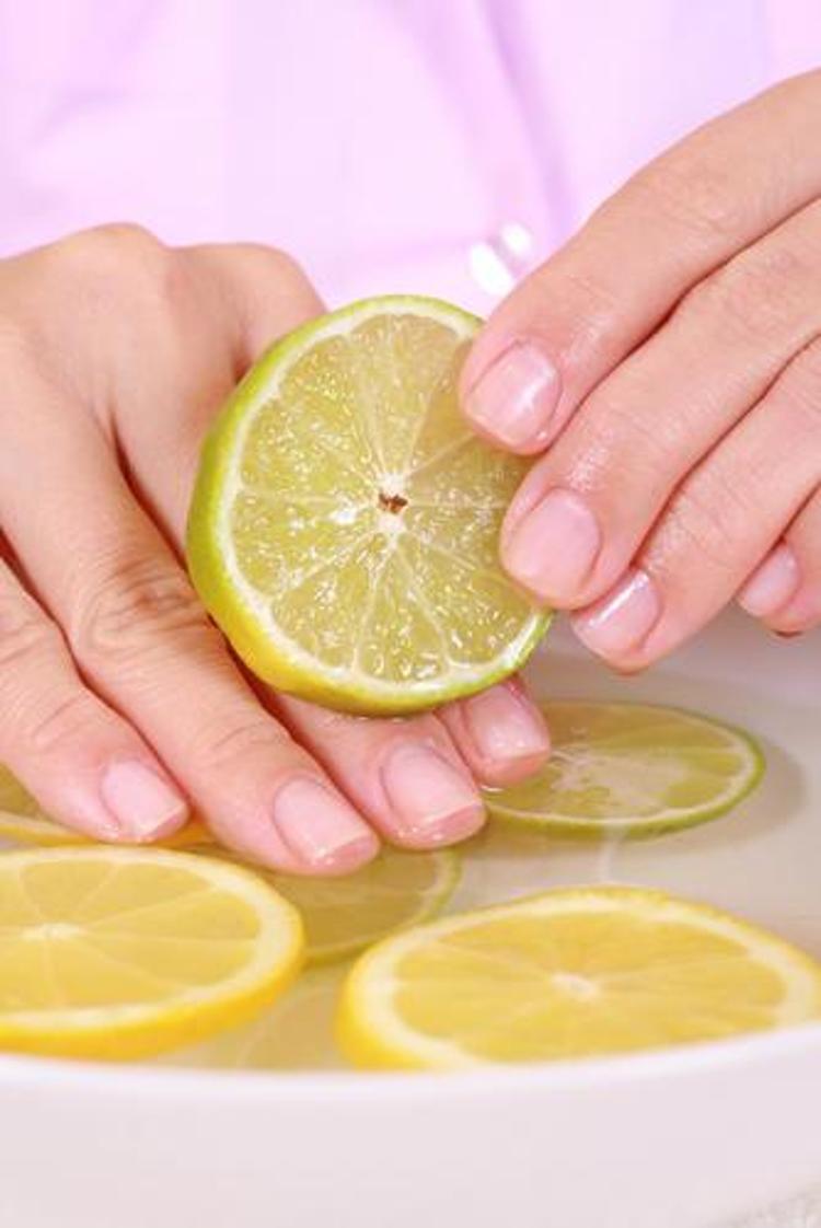 1. Zeytinyağı - Limon suyu Karışımı