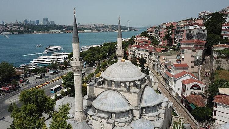 istanbul un iki yakasinda mihrimah sultan camii tatil seyahat haberleri