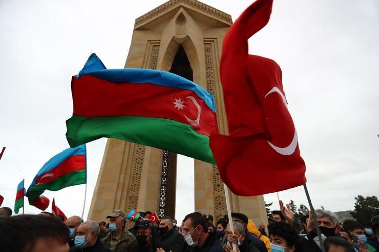 Türkiye ile Orta Asya arasındaki ticaretin rotası değişebilir