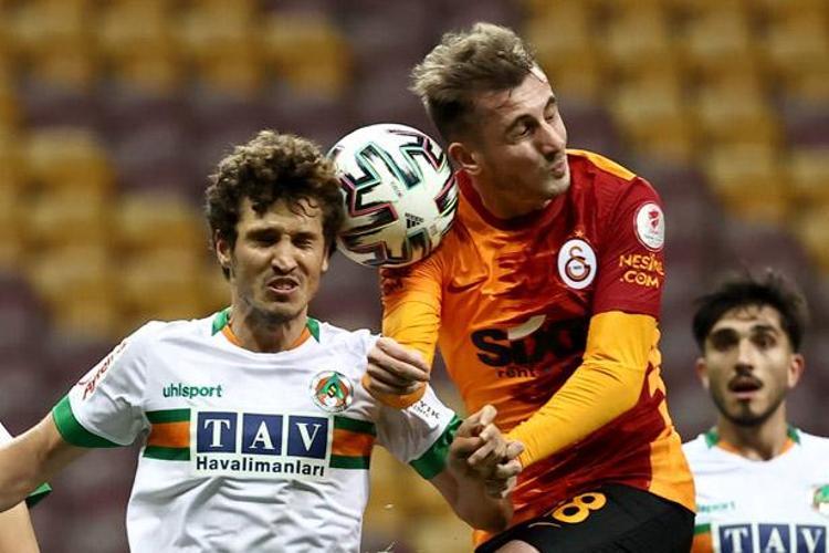 Son dakika - Süper Lig devinden Salih Uçan'a resmi teklif! 3 yıllık imza