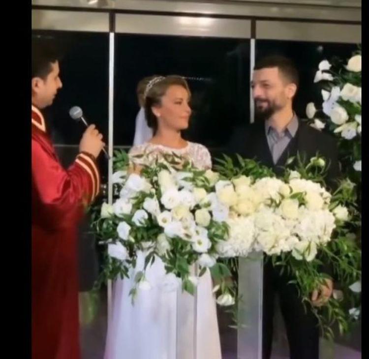 Vildan Atasever ile Mehmet Erdem evlendi