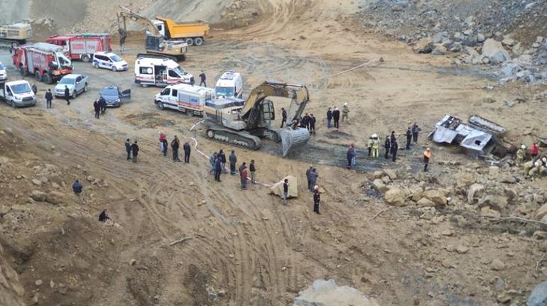 Son Dakika: Arnavutköyde taş ocağında göçük İki işçiden acı haber var