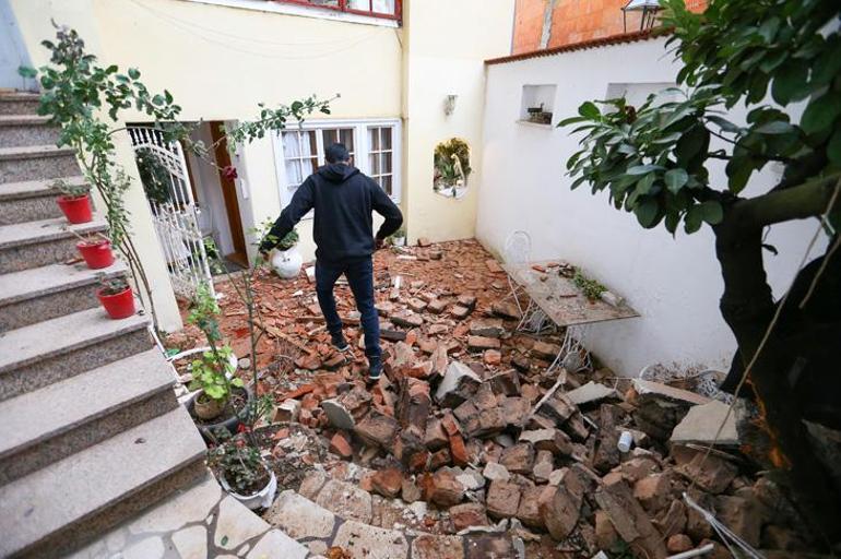 Son dakika... Hırvatistanda deprem fırtınası 6.4 büyüklüğünde deprem oldu
