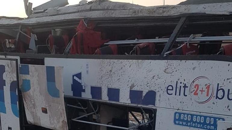 Son dakika Balıkesirde yolcu otobüsü devrildi: Çok sayıda ölü ve yaralı var