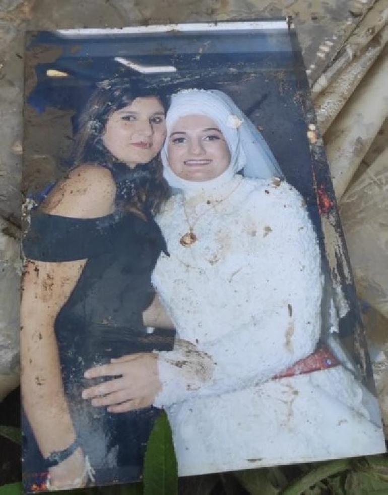 Selin yıktığı Bozkurttan acı fotoğraflar Bir aile selde yok oldu