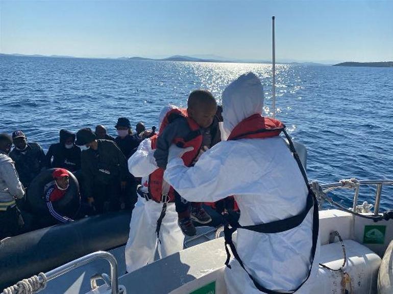 Ayvalık açıklarında Yunanistanın ölüme terk ettiği göçmenler kurtarıldı