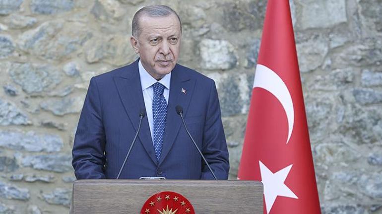 Son dakika... Merkelden Cumhurbaşkanı Erdoğana veda ziyareti İki liderden açıklama