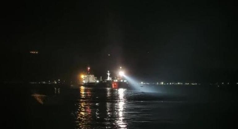 Arıza yapan gemi kurtarıldı Boğaz trafiği normale döndü