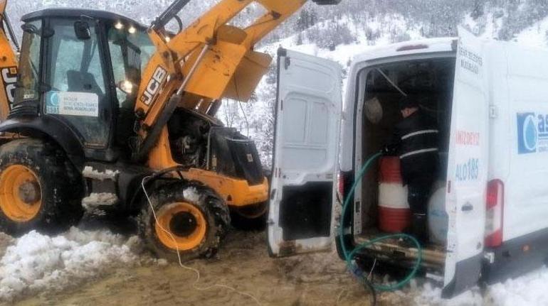 Alanyada kar esareti 11 araç 40 vatandaş mahsur kaldı