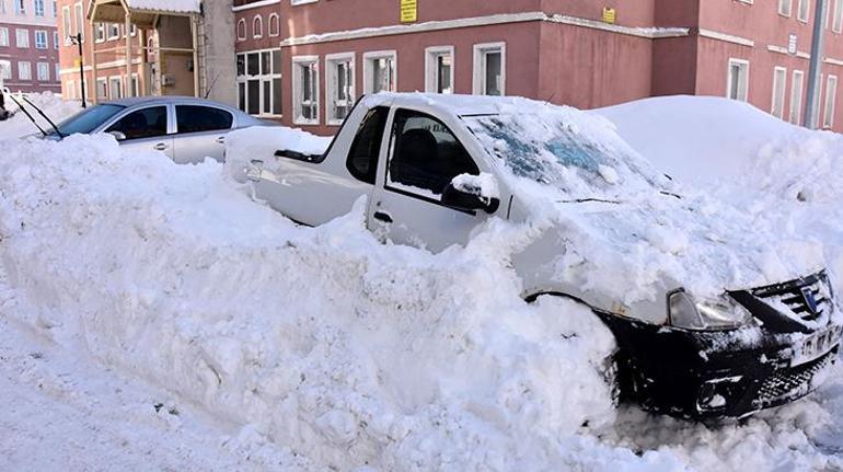 Bitliste 119 köy yolu, kardan kapandı