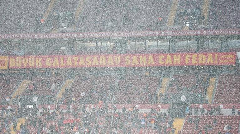 Dev maçta kazanan Trabzonspor Galatasaray evinde mağlup