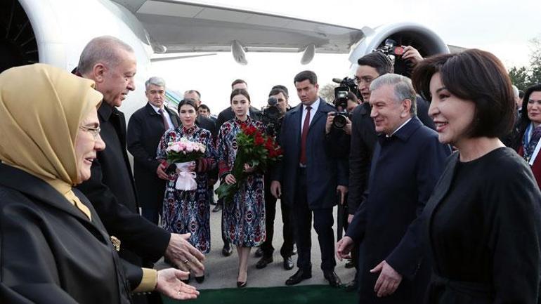 Cumhurbaşkanı Erdoğan Özbekistan’da resmi törenle karşılandı