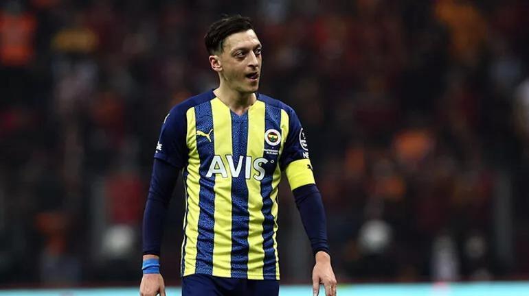 Fenerbahçede Mesut Özil sonrası yeni lider belli oldu İsmail Kartal üzerine titriyor
