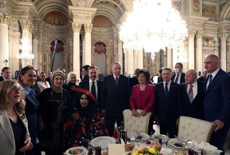 Son dakika Cumhurbaşkanı Erdoğan: Daima sanatçılarımızın yanında yer aldık