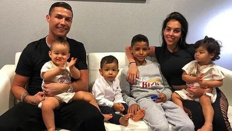 Cristiano Ronaldonun acı günü Yeni doğan bebeği vefat etti