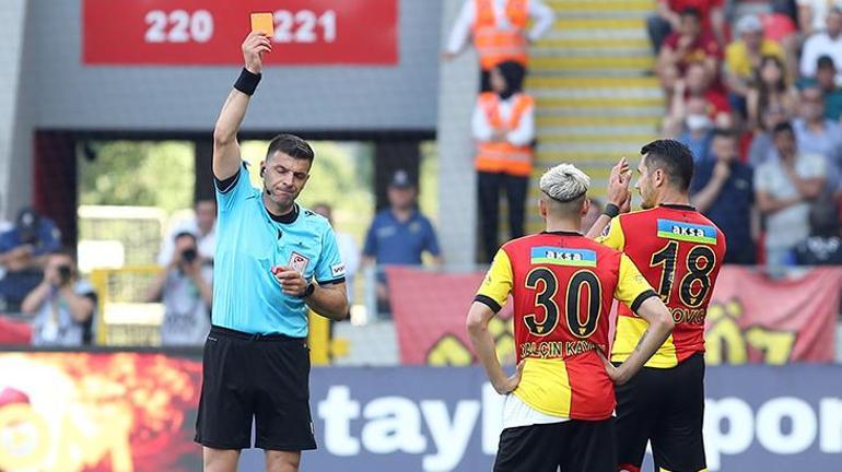 Göztepe - Beşiktaş maçının hakemine olay eleştiri Çaksana kırmızıyı