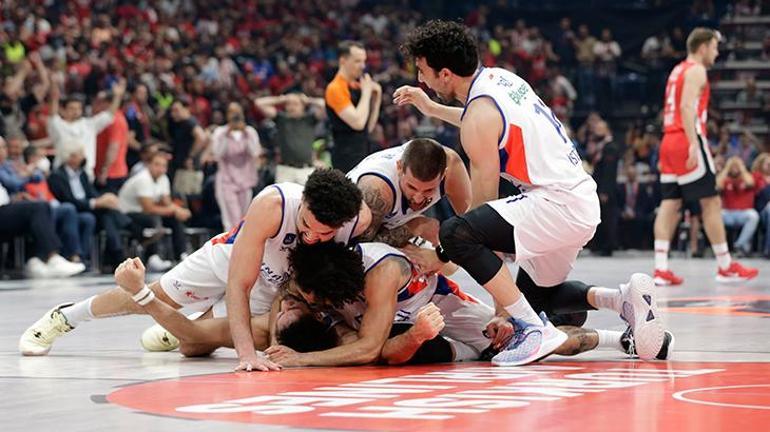 Son dakika: Ergin Atamandan maç sonu alkışlanacak hareket Micic açıkladı: Birbirimizi kıskanmıyoruz