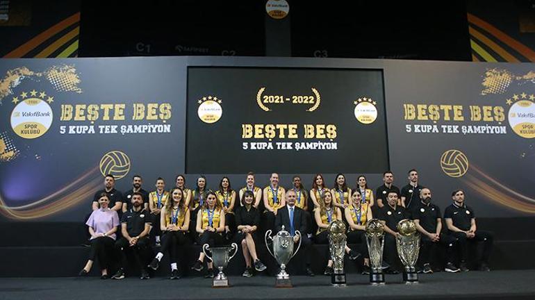 VakıfBankın tarihi başarısı dünya basınında Şampiyonlar Ligini fethetti