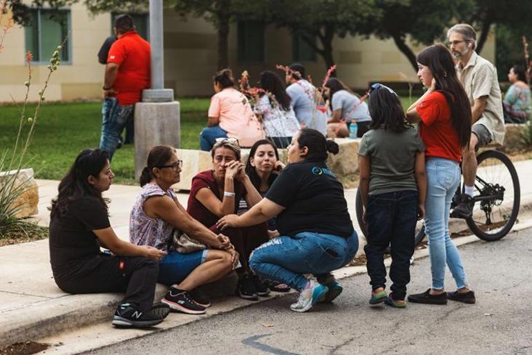 Last minute: 19 children and two teachers were killed in a massacre at a primary school in the United States