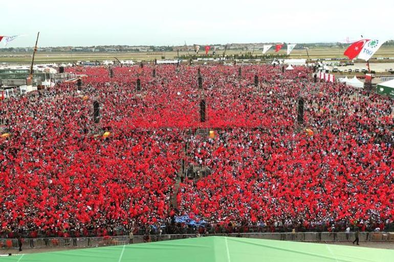 haberler Son dakika: 560 bin kişi ile fetih şöleni Erdoğan: Son nefesimize kadar buradayız