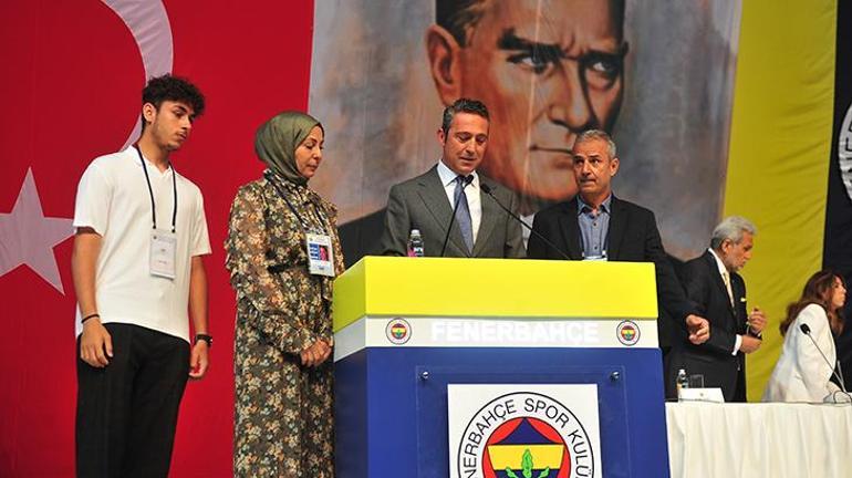 Fenerbahçe'de İsmail Kartal'dan açık kapı tam not aldı