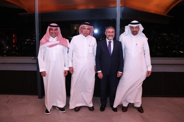 Hazine ve Maliye Bakanı Nebati Suudi Arabistan yetkilileriyle görüştü