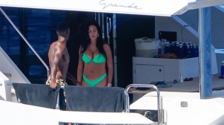 Cristiano Ronaldo ve Georgina Rodriguez tatilde Dikkat çeken görüntü