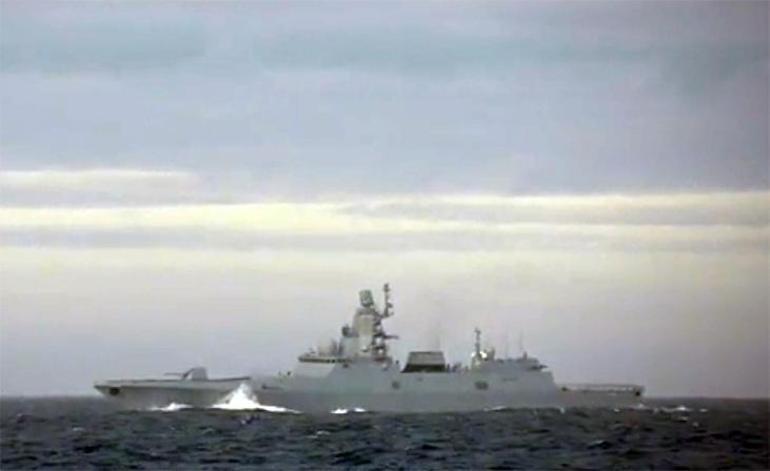Gerilim arttı Rus savaş gemisi NATO ülkesinin kıyısında