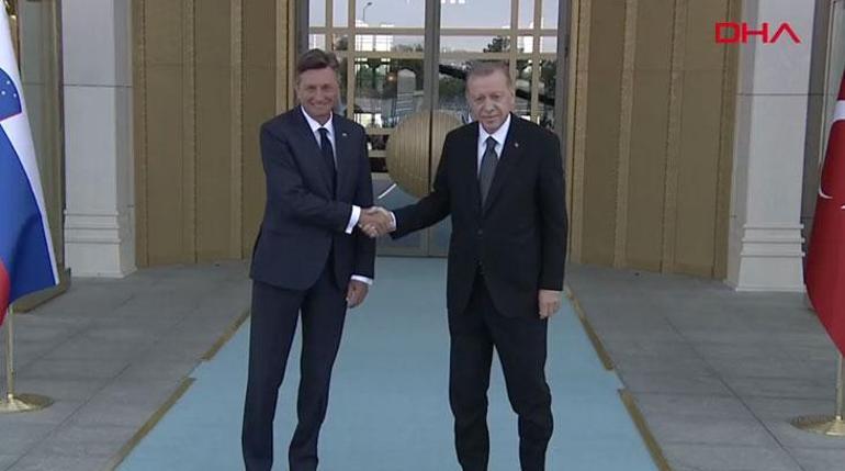Erdoğan, Pahor’u resmi törenle karşıladı