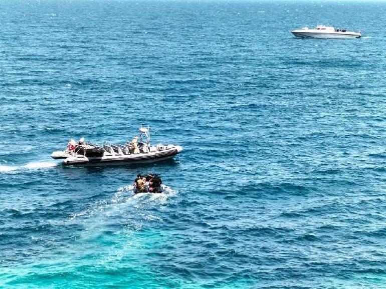 MSB: Kıyıya vuran bottan 47 göçmen kurtarıldı
