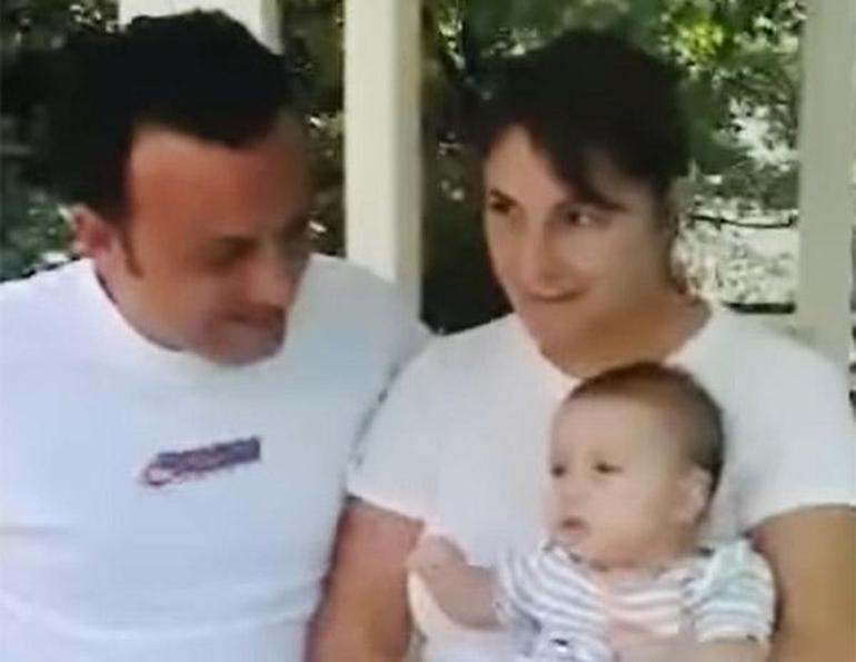 Esra Dermancıoğlu: Refoşum 19 yaşında, artık bebekliğini paylaşabilirim